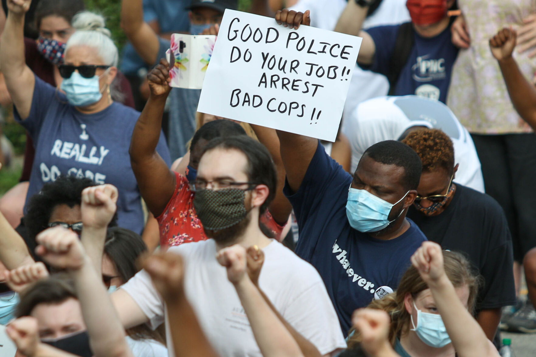 Auburn Students & Community for Change protest and march